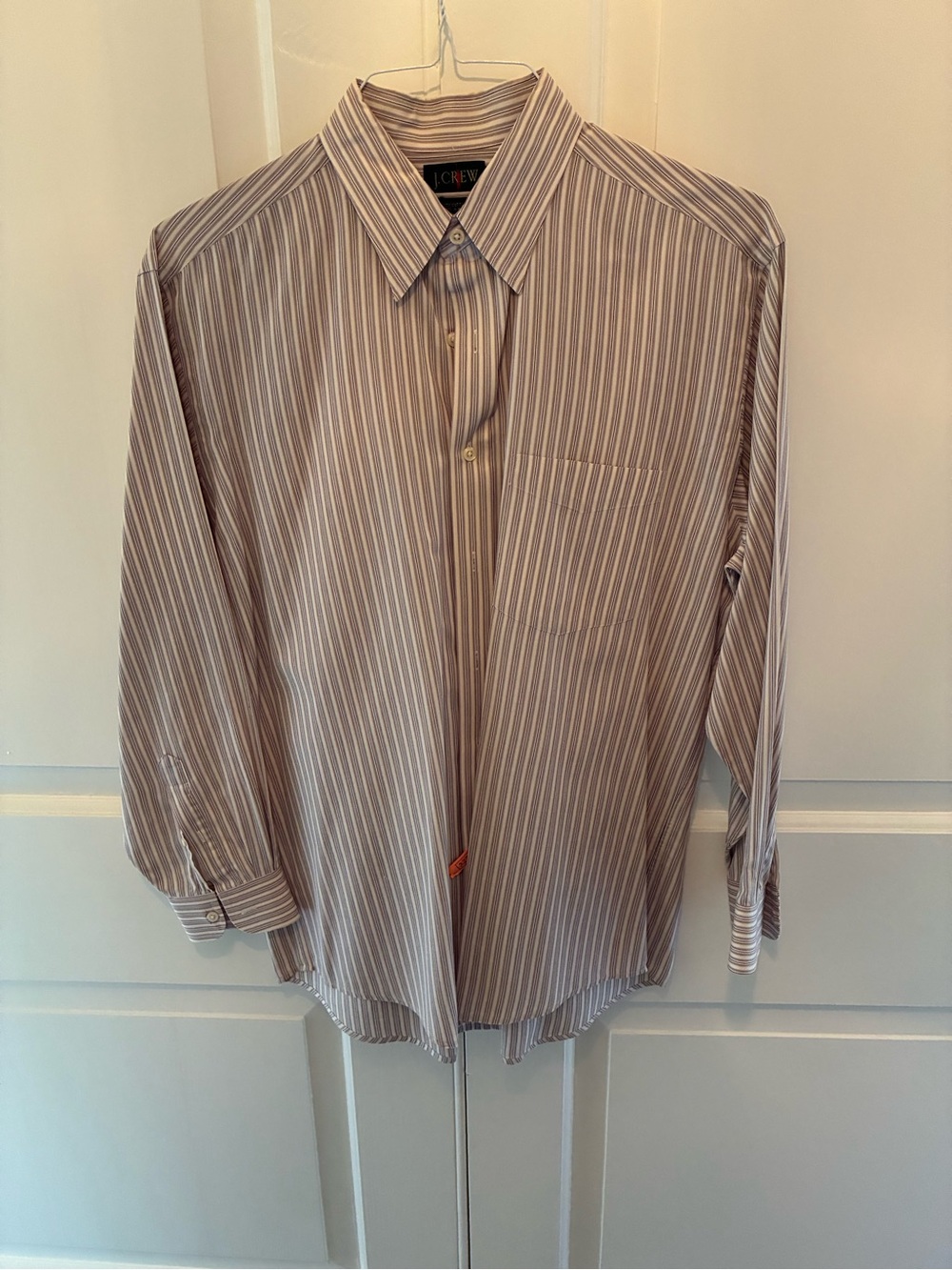 J. Crew Mens Vintage Long-Sleeve Stripe Spread Collar Shirt. Size 15 1/2-33.